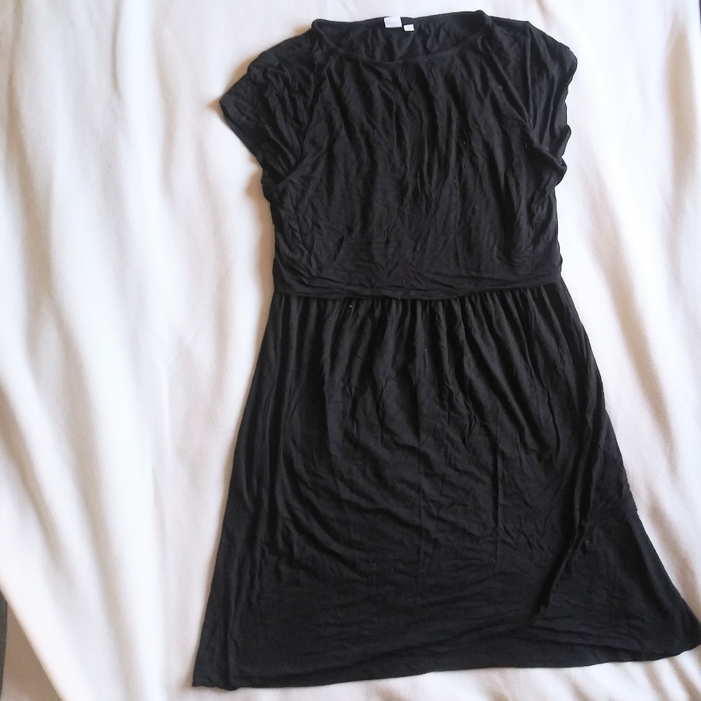 GAP maternity overlay nursing dress